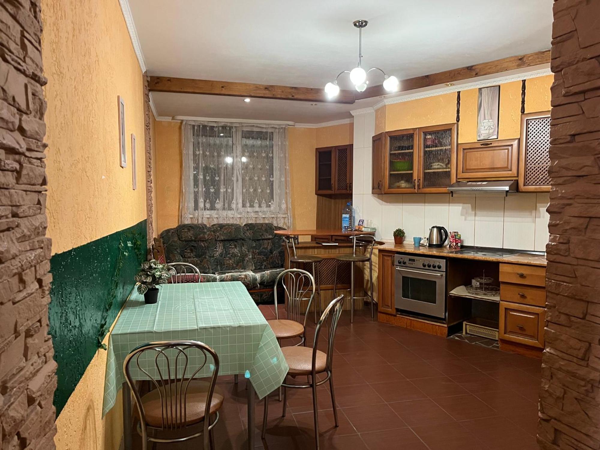 Ararat-Osokorki Hostel Kijów Zewnętrze zdjęcie